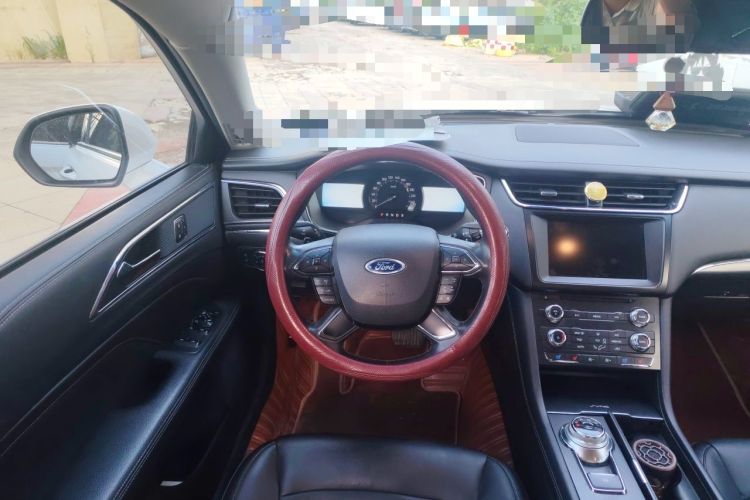 Used Ford Taurus 2015 EcoBoost 245 Fashion Edition Steering Wheel