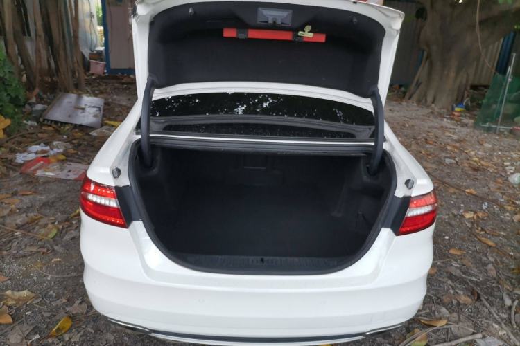 Used Ford Taurus 2015 EcoBoost 245 Fashion Edition Trunk
