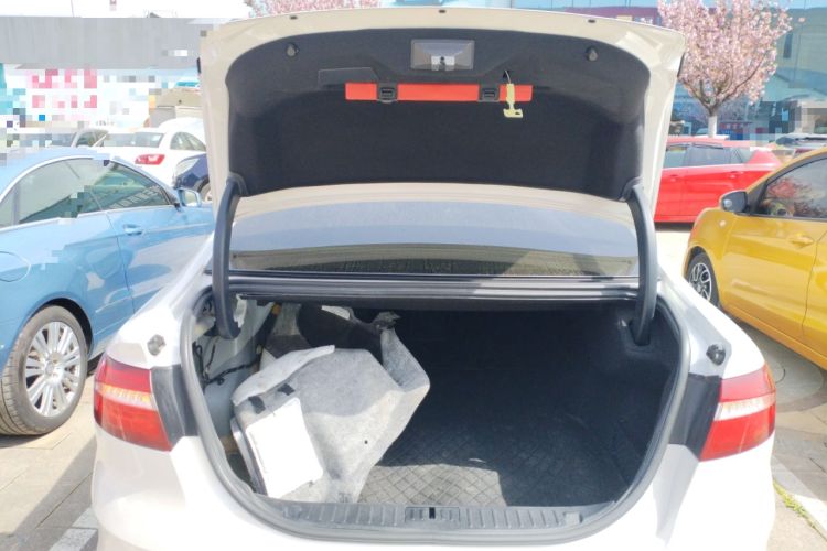 Used Ford Taurus 2015 EcoBoost 245 Fashion Edition Trunk