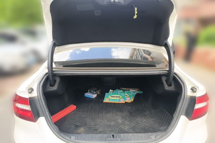 Used Ford Taurus 2015 EcoBoost 245 Fashion Edition Trunk