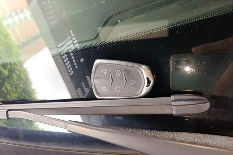 Used Ford Taurus 2015 EcoBoost 245 Ultimate Model Vehicle Key