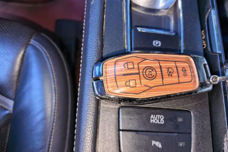 Used Ford Taurus 2015 EcoBoost 245 Luxury Model Vehicle Key