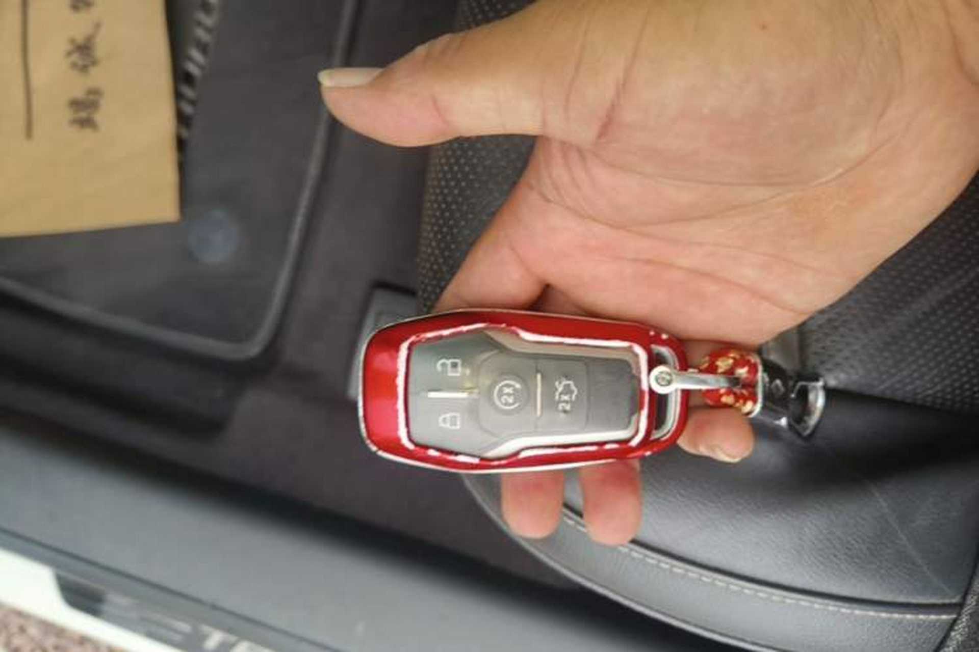 Used Ford Taurus 2015 EcoBoost 245 Luxury Model Vehicle Key