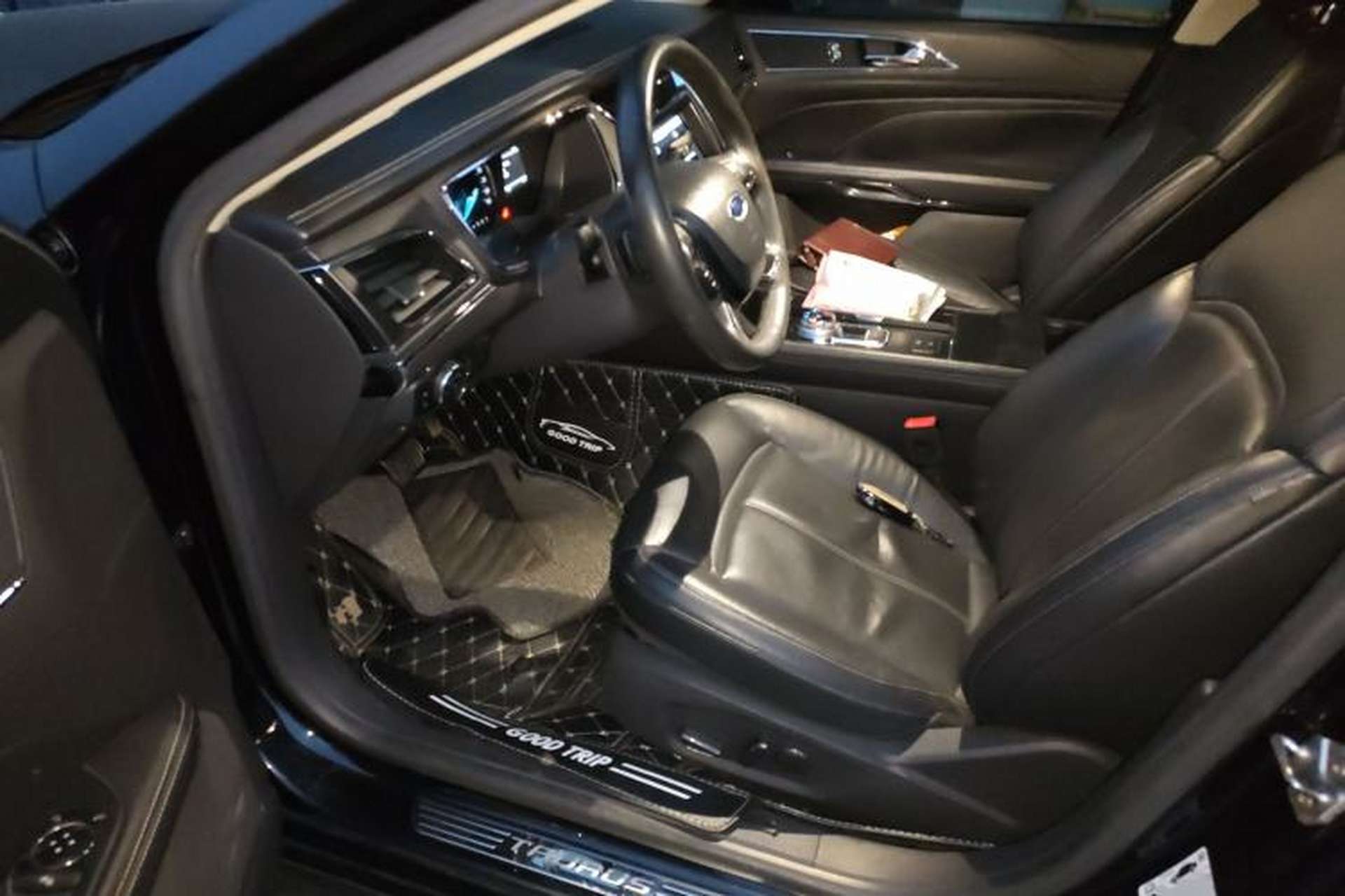 Used Ford Taurus 2016 EcoBoost 180 Luxury Model Driver Seat