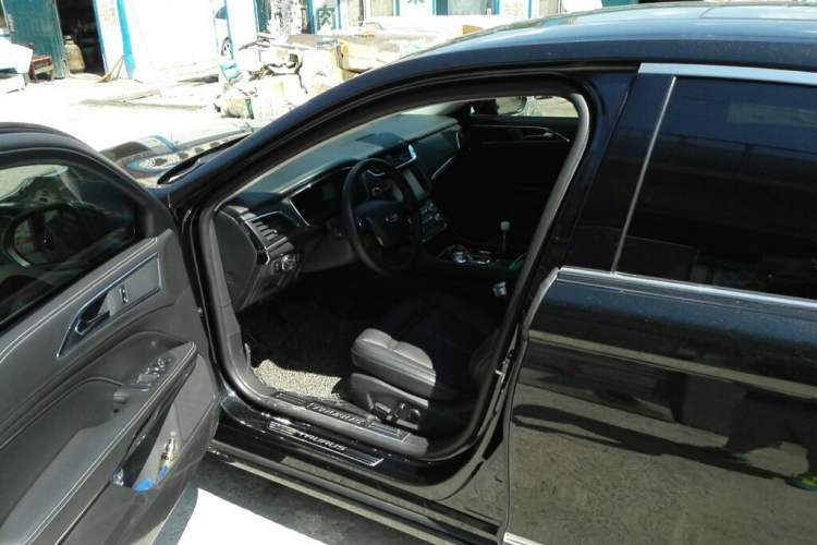 Used Ford Taurus 2016 EcoBoost 180 Luxury Model Driver Seat