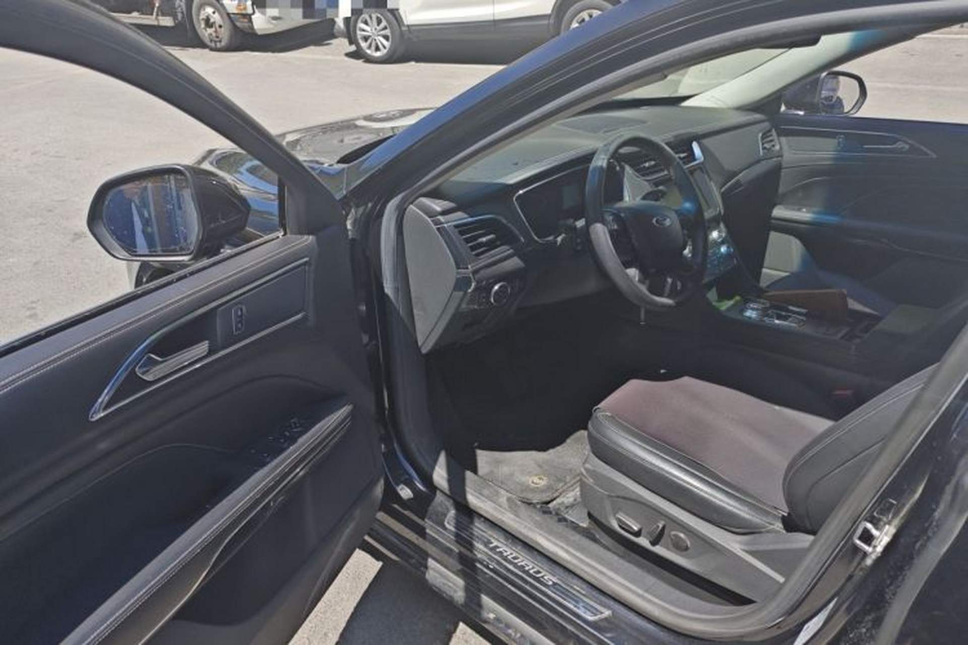 Used Ford Taurus 2016 EcoBoost 180 Luxury Model Driver Seat
