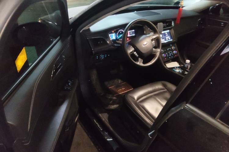 Used Ford Taurus 2016 EcoBoost 180 Luxury Model Driver Seat