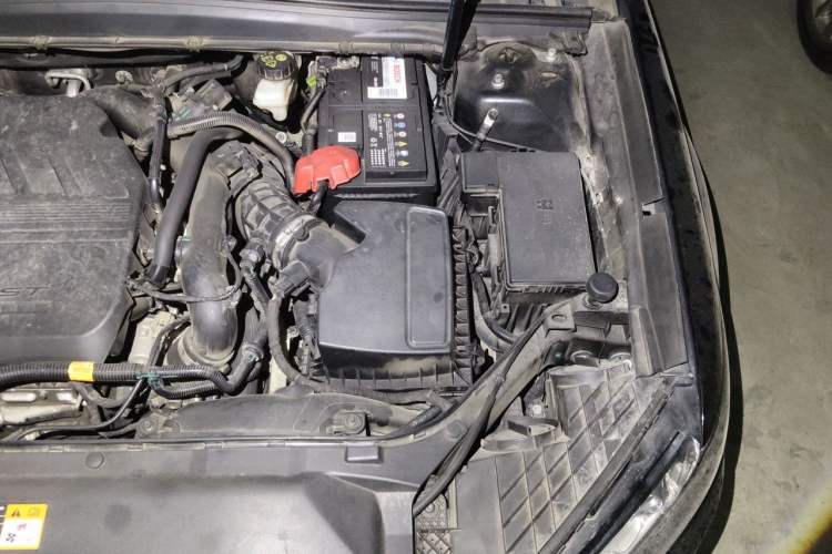 Used Ford Taurus 2016 EcoBoost 180 Luxury Model Engine Bay Left