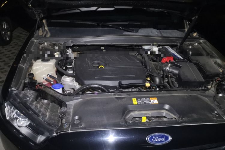 Used Ford Taurus 2016 EcoBoost 180 Luxury Model Engine Bay Right