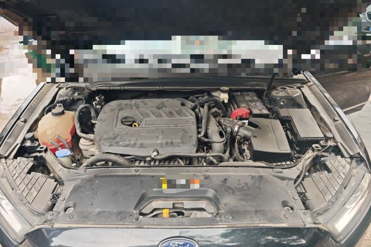 Used Ford Taurus 2016 EcoBoost 180 Luxury Model Engine Bay