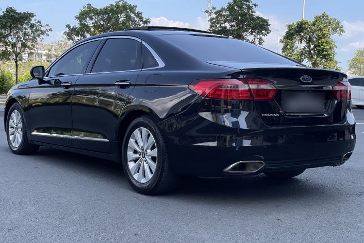 Used Ford Taurus 2016 EcoBoost 180 Luxury Model Exterior 3