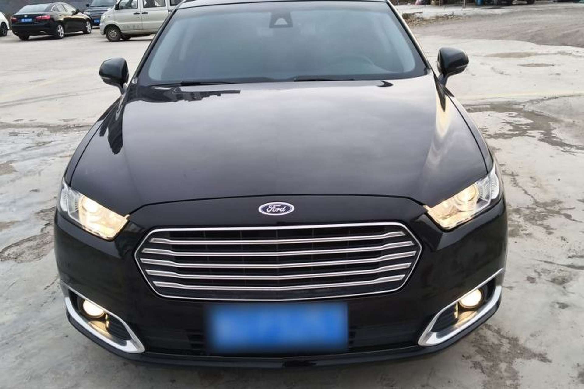 Used Ford Taurus 2016 EcoBoost 180 Luxury Model Front