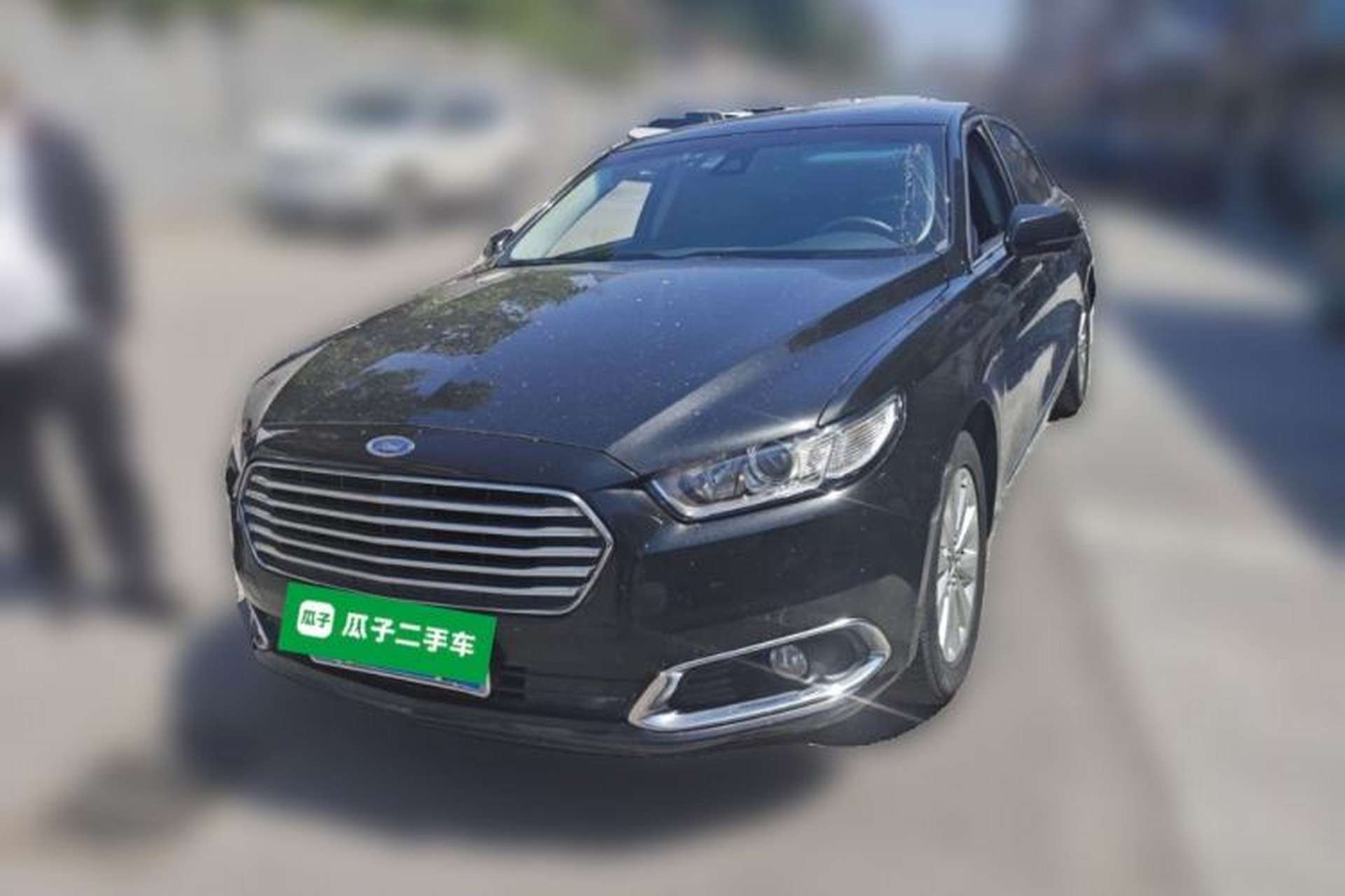 Used Ford Taurus 2016 EcoBoost 180 Luxury Model Front Left 45 Deg