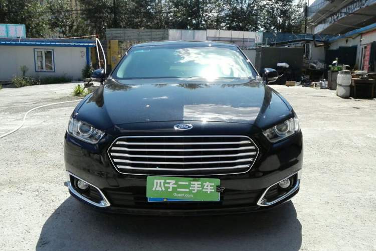 Used Ford Taurus 2016 EcoBoost 180 Luxury Model Front