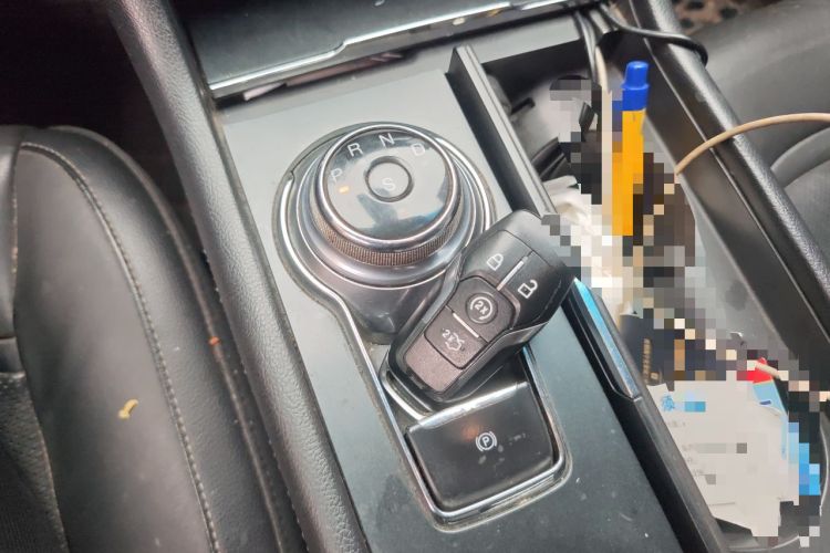 Used Ford Taurus 2016 EcoBoost 180 Luxury Model Gear Lever