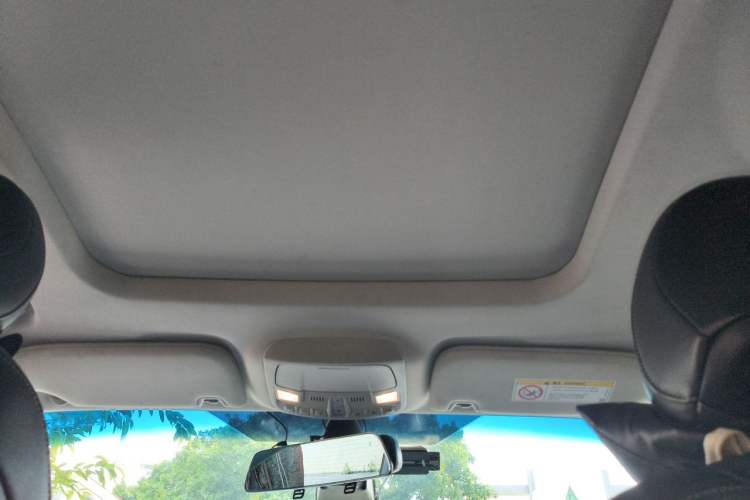 Used Ford Taurus 2016 EcoBoost 180 Luxury Model Headliner
