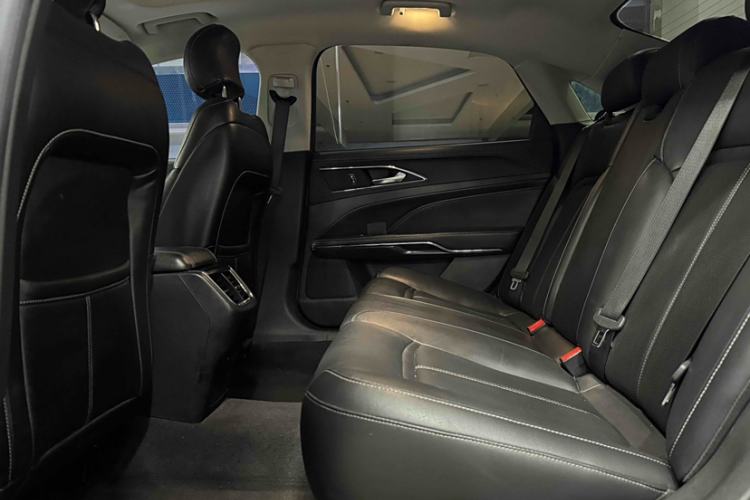 Used Ford Taurus 2016 EcoBoost 180 Luxury Model Interior 14