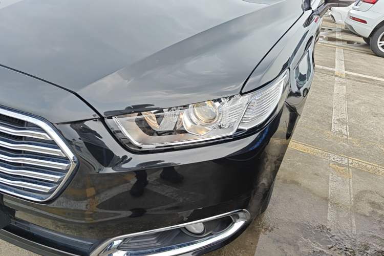 Used Ford Taurus 2016 EcoBoost 180 Luxury Model Left Front Headlight