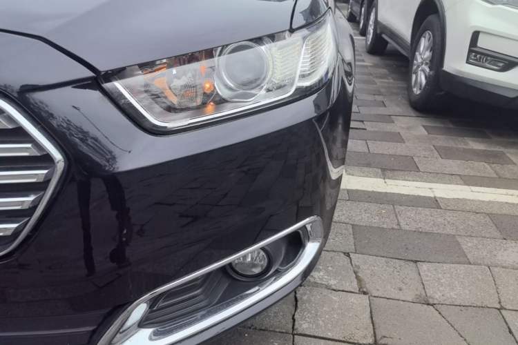 Used Ford Taurus 2016 EcoBoost 180 Luxury Model Left Front Headlight