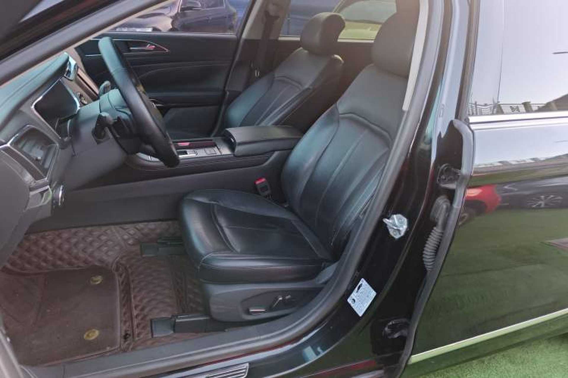 Used Ford Taurus 2016 EcoBoost 180 Luxury Model Left Front Seat