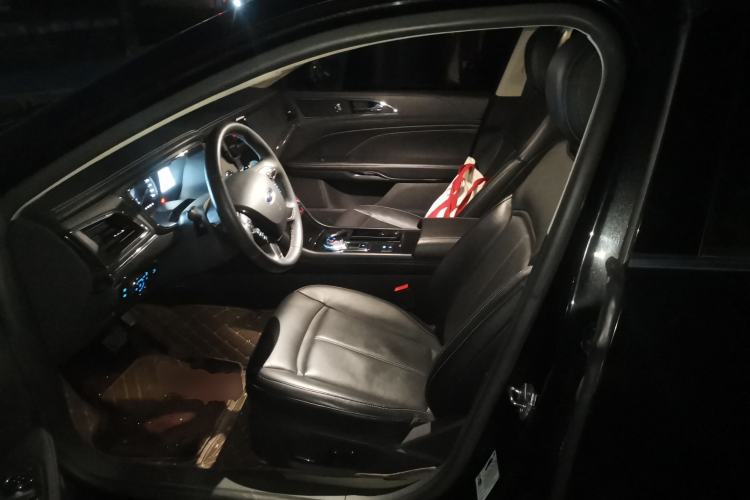 Used Ford Taurus 2016 EcoBoost 180 Luxury Model Left Front Seat
