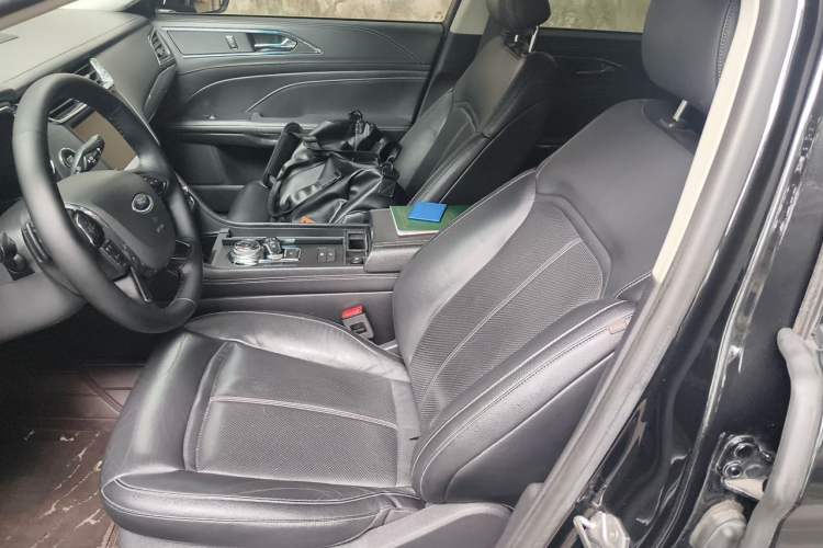 Used Ford Taurus 2016 EcoBoost 180 Luxury Model Left Front Seat