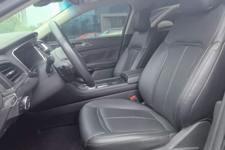 Used Ford Taurus 2016 EcoBoost 180 Luxury Model Left Front Seat
