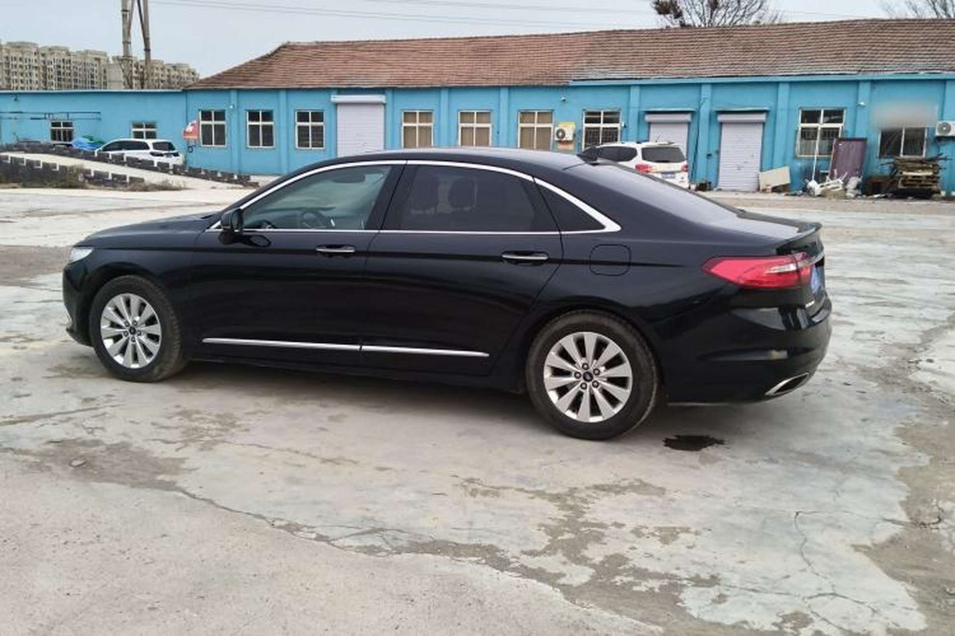 Used Ford Taurus 2016 EcoBoost 180 Luxury Model Left Side