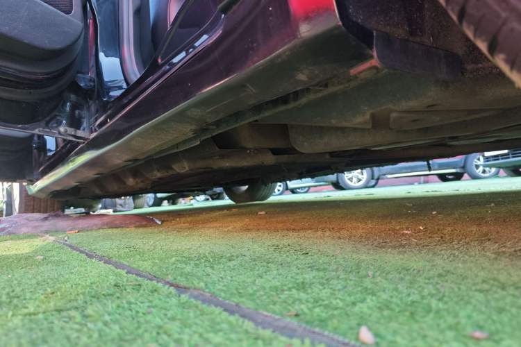 Used Ford Taurus 2016 EcoBoost 180 Luxury Model Left Side Sill
