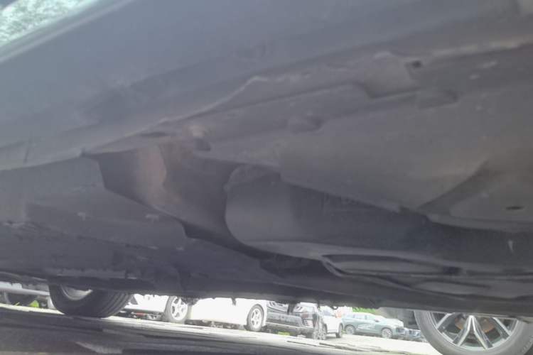 Used Ford Taurus 2016 EcoBoost 180 Luxury Model Left Side Sill