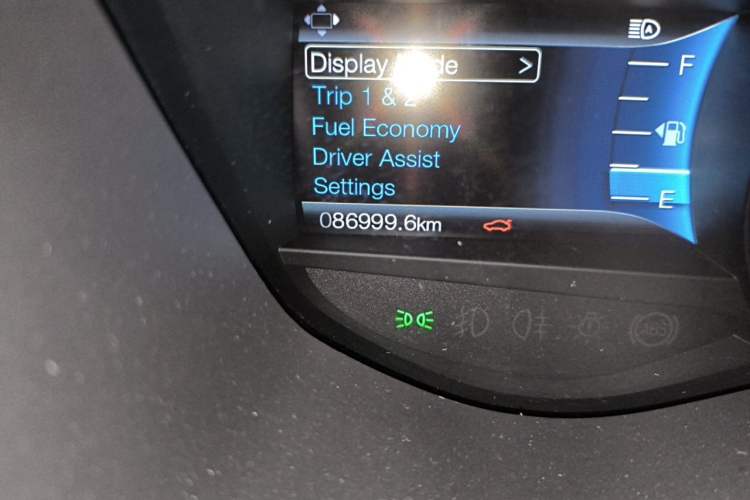 Used Ford Taurus 2016 EcoBoost 180 Luxury Model Odometer Close Up