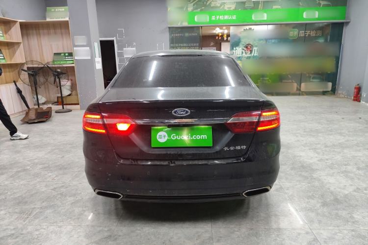 Used Ford Taurus 2016 EcoBoost 180 Luxury Model Rear