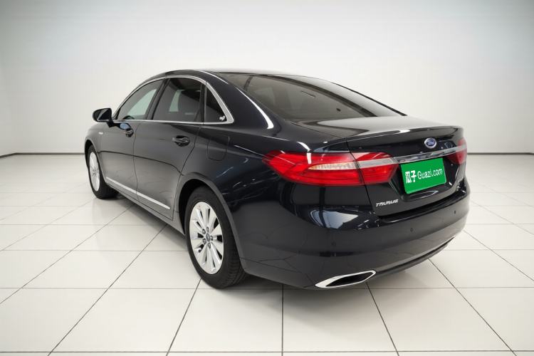 Used Ford Taurus 2016 EcoBoost 180 Luxury Model Rear Left 45 Deg