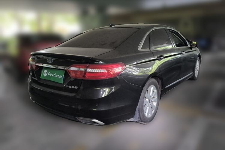 Used Ford Taurus 2016 EcoBoost 180 Luxury Model Rear Right 45 Deg