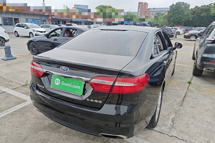 Used Ford Taurus 2016 EcoBoost 180 Luxury Model Rear Right 45 Deg