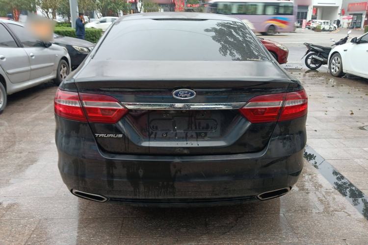 Used Ford Taurus 2016 EcoBoost 180 Luxury Model Rear
