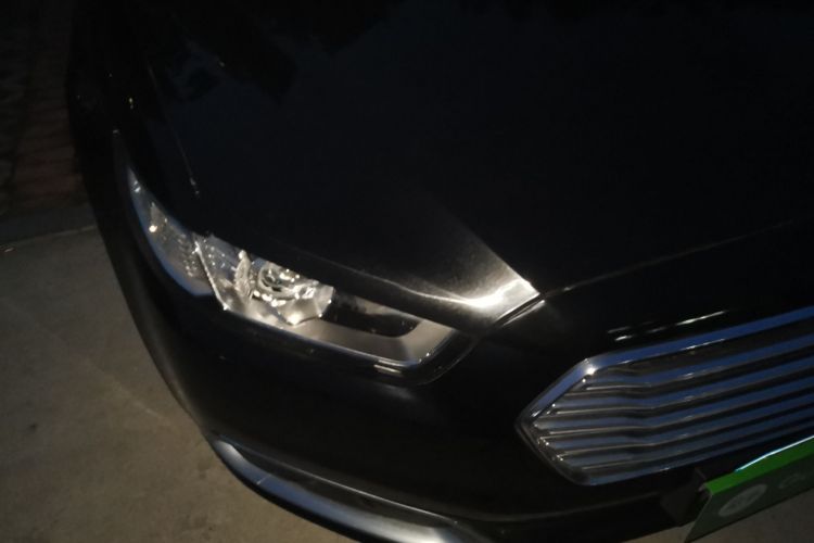 Used Ford Taurus 2016 EcoBoost 180 Luxury Model Right Front Headlight