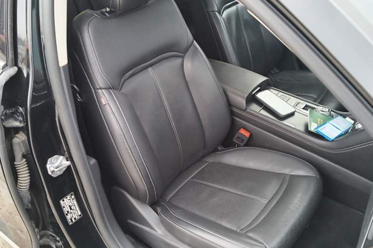 Used Ford Taurus 2016 EcoBoost 180 Luxury Model Right Front Seat
