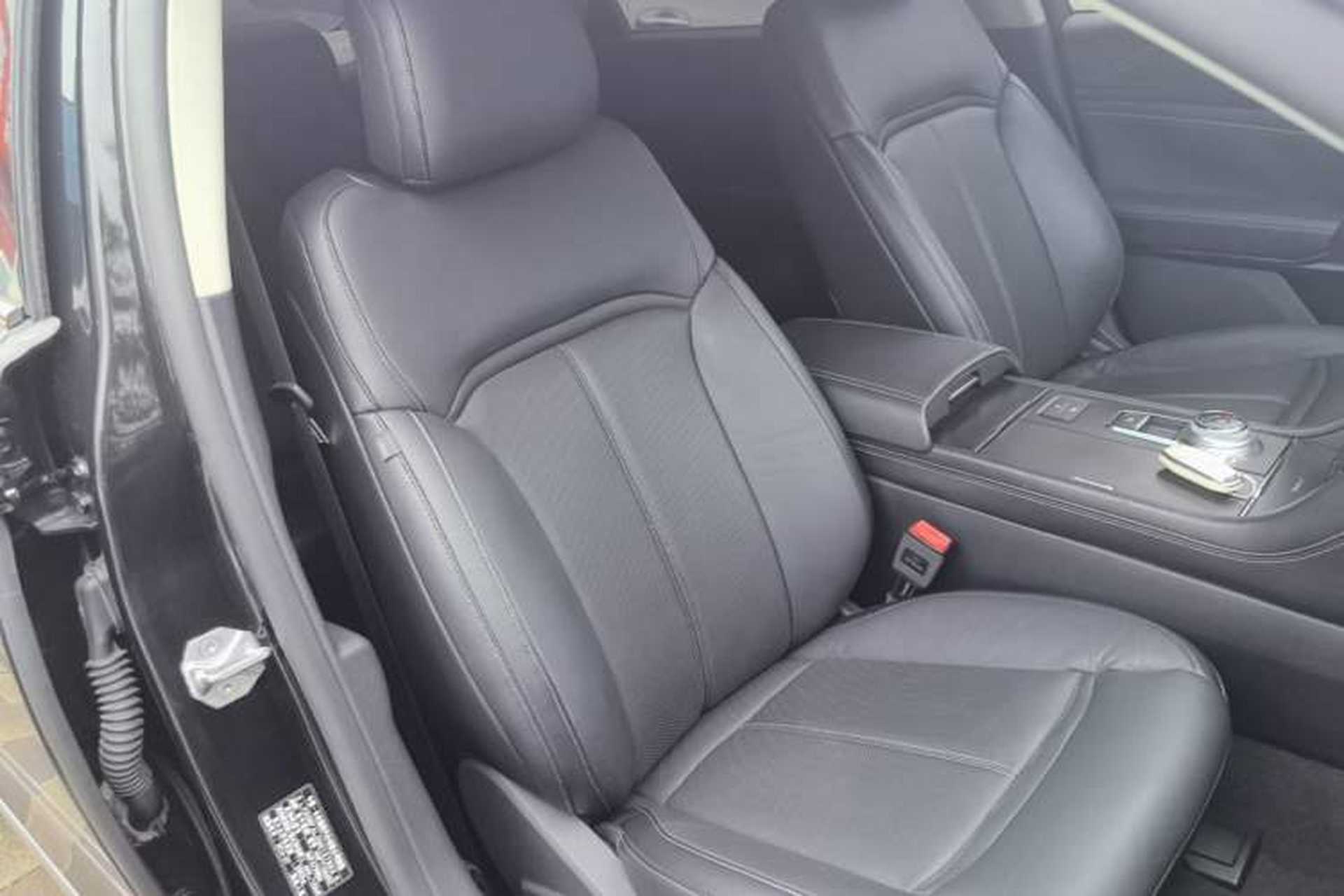 Used Ford Taurus 2016 EcoBoost 180 Luxury Model Right Front Seat