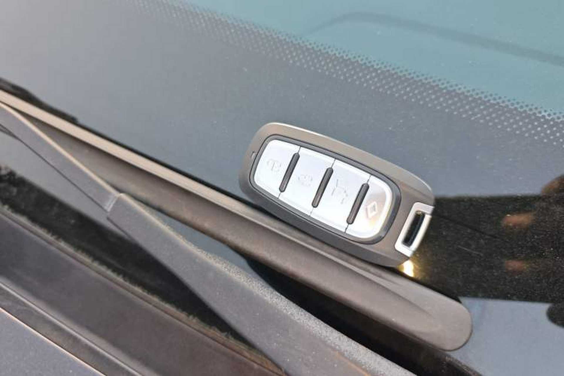 Used Ford Taurus 2016 EcoBoost 180 Luxury Model Vehicle Key