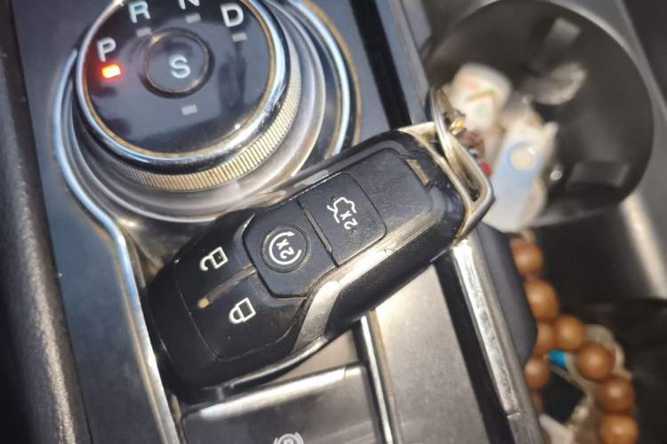 Used Ford Taurus 2016 EcoBoost 180 Luxury Model Vehicle Key