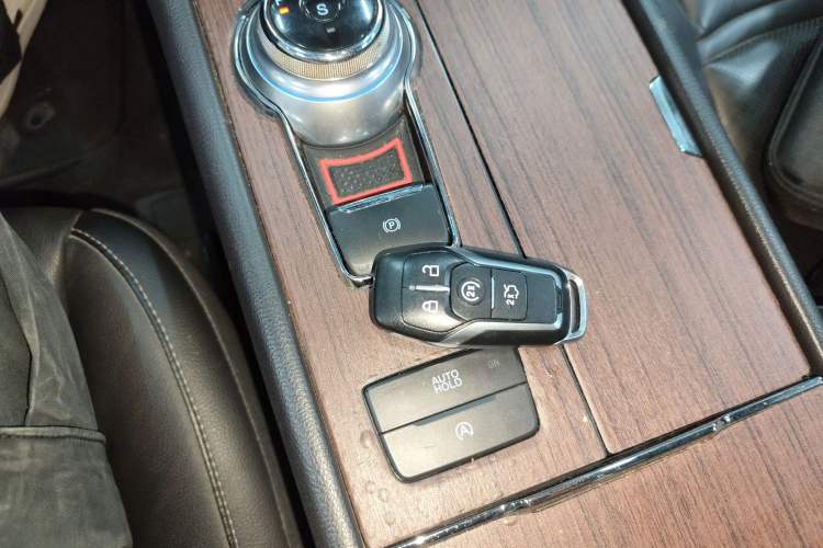 Used Ford Taurus 2016 EcoBoost 180 Luxury Model Vehicle Key