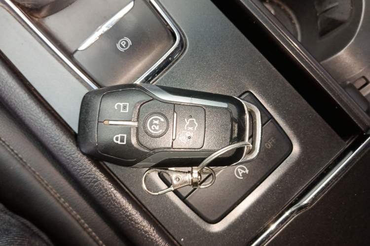 Used Ford Taurus 2016 EcoBoost 180 Luxury Model Vehicle Key