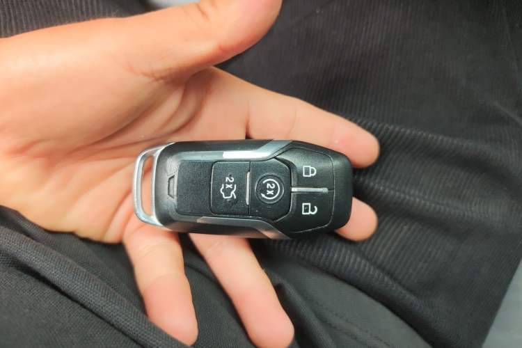 Used Ford Taurus 2016 EcoBoost 180 Luxury Model Vehicle Key