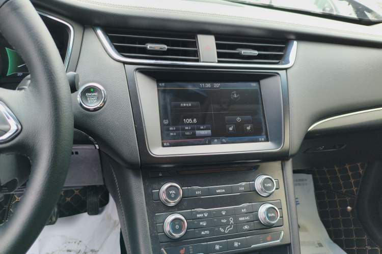 Used Ford Taurus 2016 EcoBoost 180 Luxury Model Audio And AC Panel