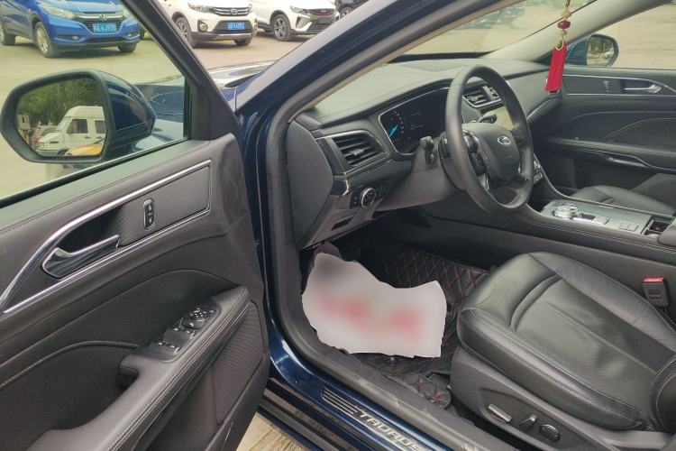 Used Ford Taurus 2016 EcoBoost 180 Luxury Model Driver Seat