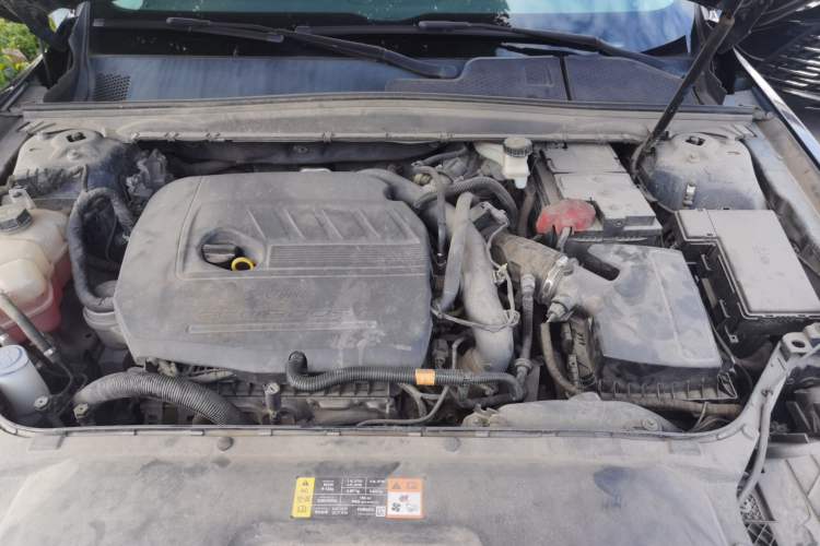 Used Ford Taurus 2016 EcoBoost 180 Luxury Model Engine Bay