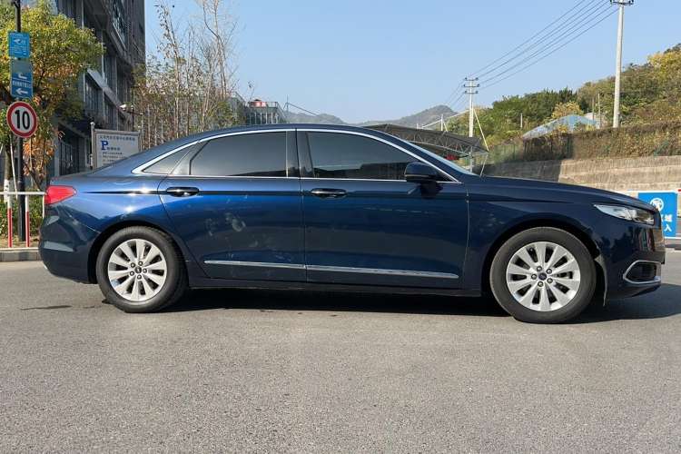 Used Ford Taurus 2016 EcoBoost 180 Luxury Model Exterior 2