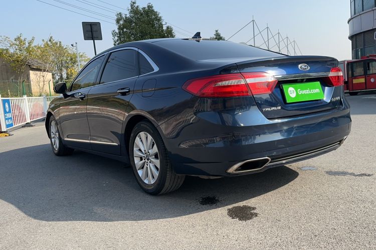 Used Ford Taurus 2016 EcoBoost 180 Luxury Model Exterior 9