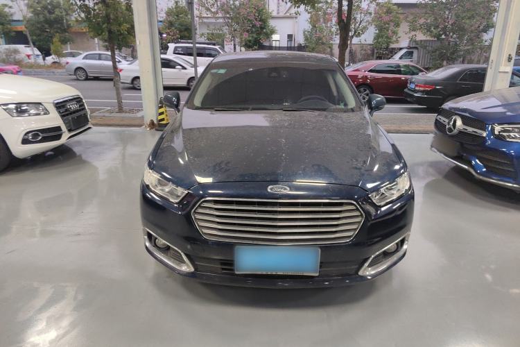 Used Ford Taurus 2016 EcoBoost 180 Luxury Model Front